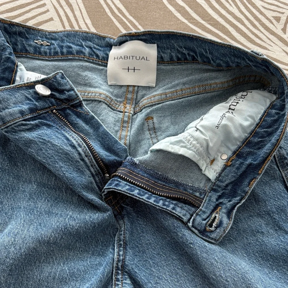 Habitual Two-Tone Blue Flare Jeans - Picture 6 of 8